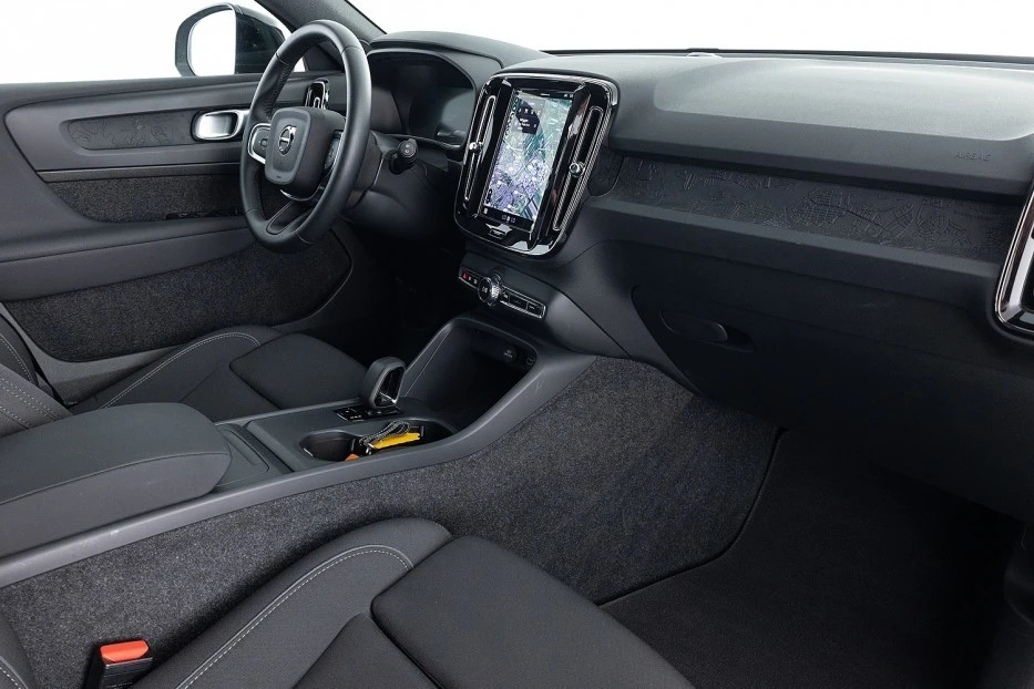 Volvo EX40 – foto 9