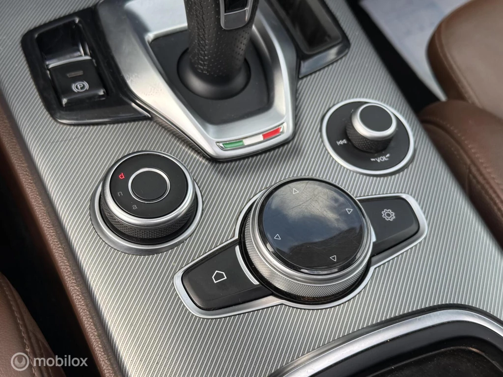 Alfa Romeo Stelvio – foto 28