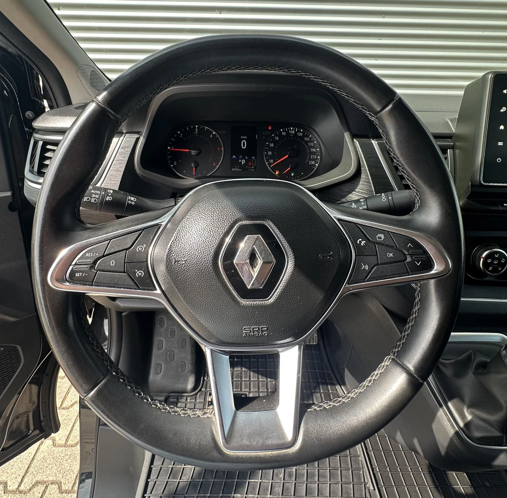 Renault Trafic – foto 13