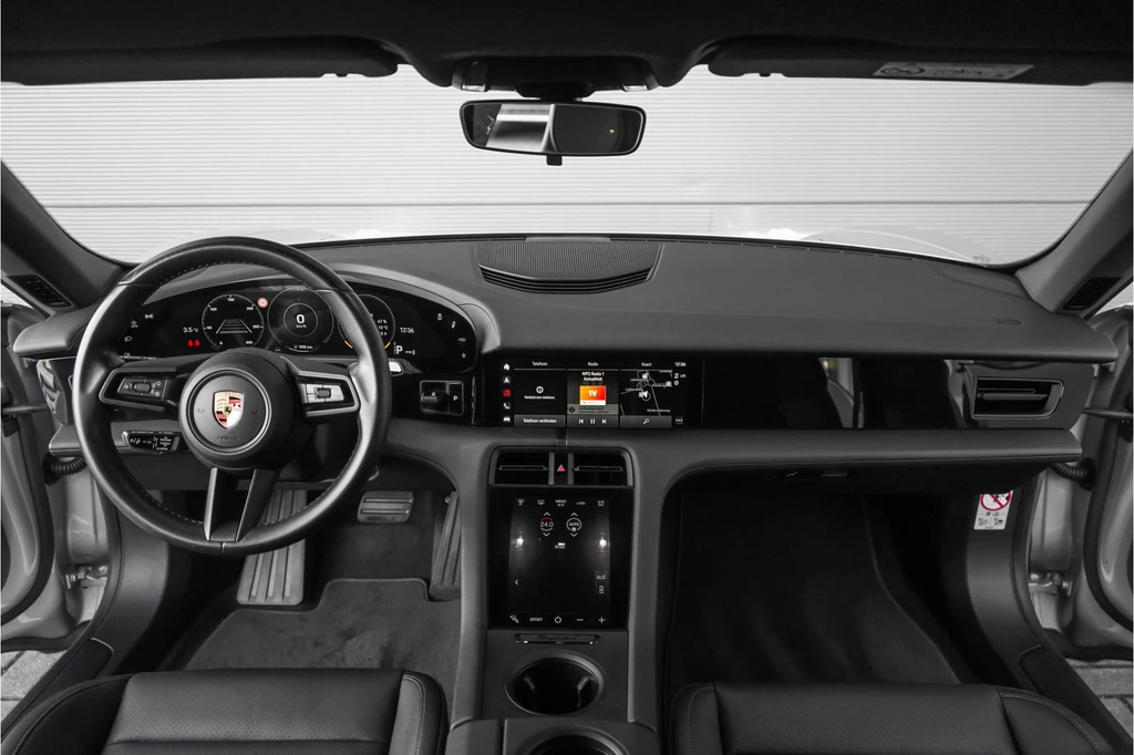 Porsche Taycan – foto 8