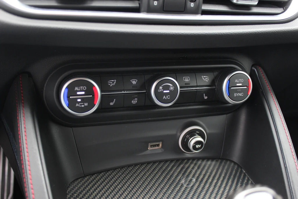 Alfa Romeo Stelvio – foto 29