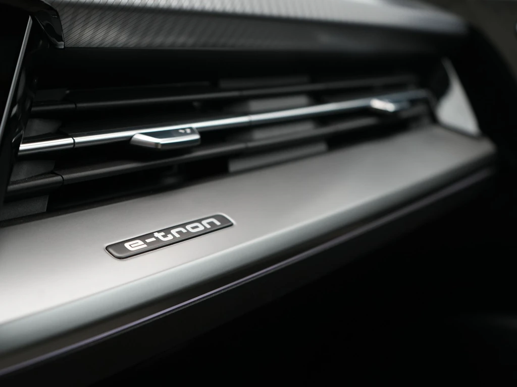 Audi Q4 e-tron – foto 39