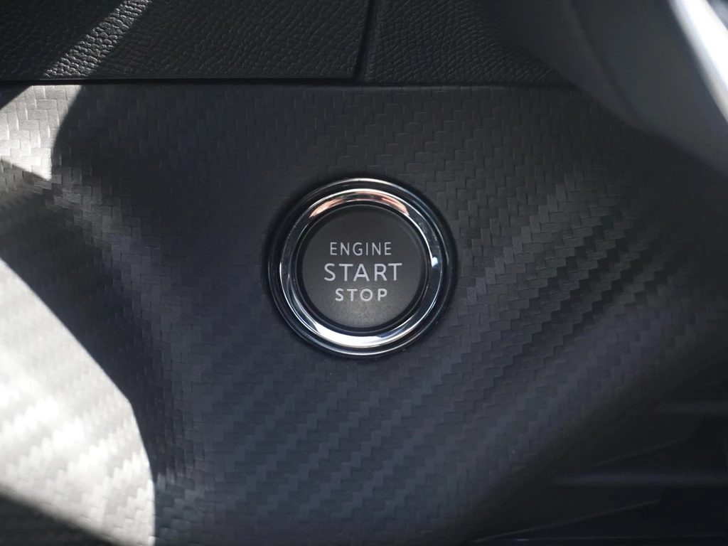 Peugeot e-2008 – foto 22