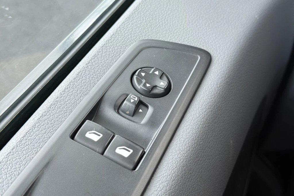 Opel Vivaro-e – foto 19