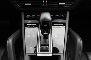 Porsche Cayenne – thumbnail 28