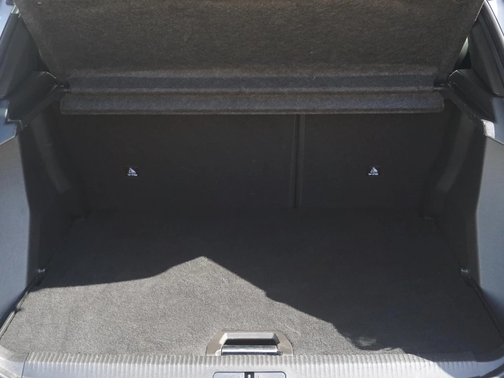 Peugeot e-2008 – foto 37