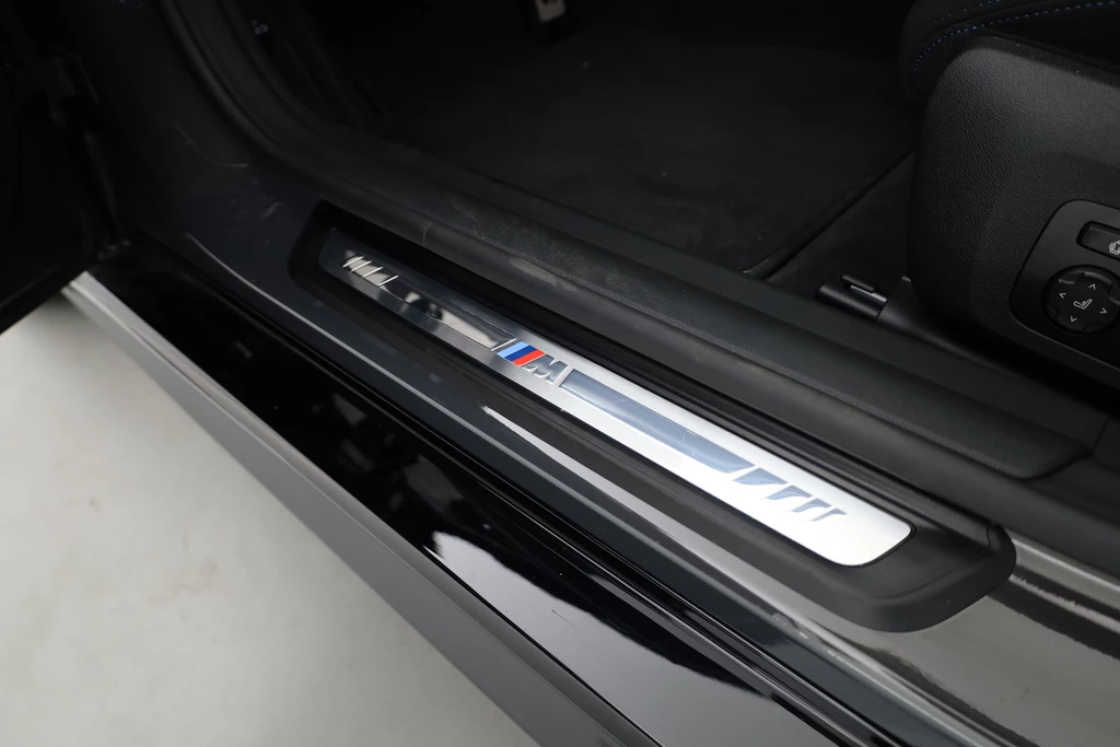 BMW i4 – foto 11