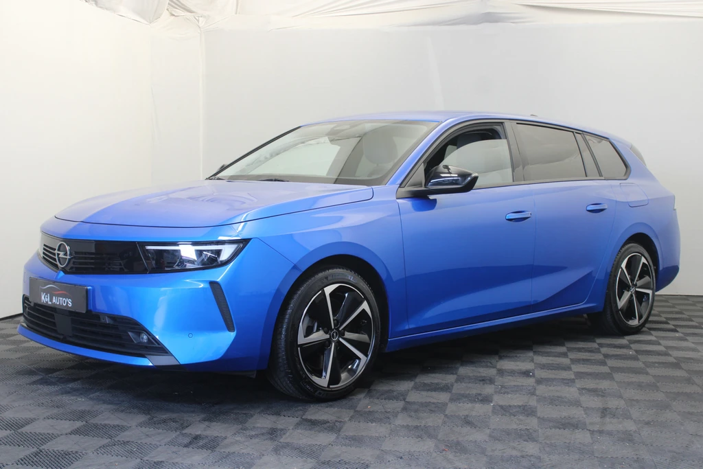 Opel Astra – foto 1