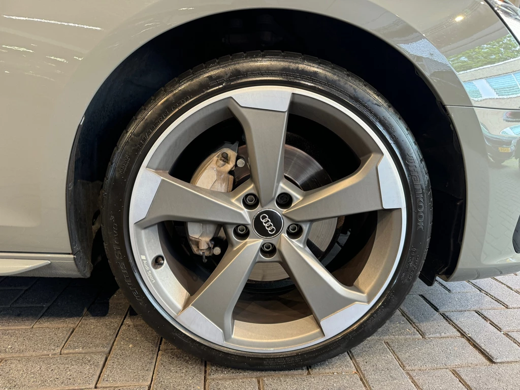 Audi A4 – foto 13