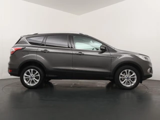 Ford Kuga – thumbnail 6