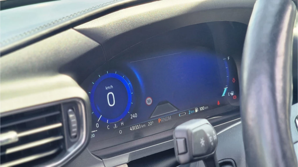 Ford Explorer – foto 18