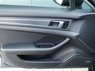 Porsche Panamera – thumbnail 21