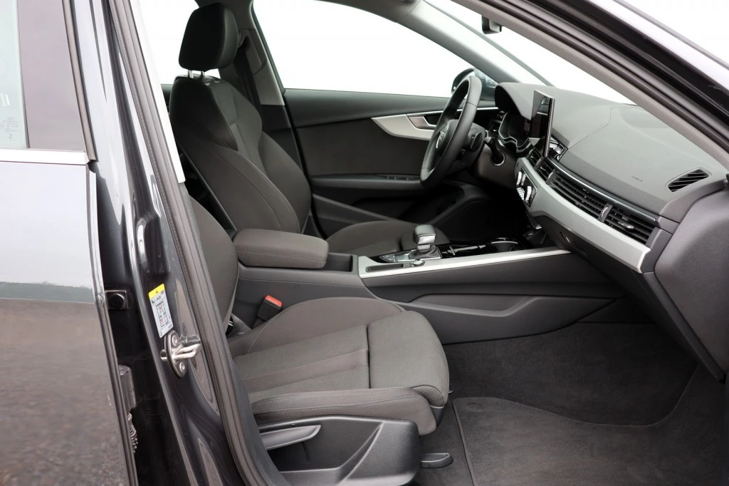 Audi A4 – foto 11