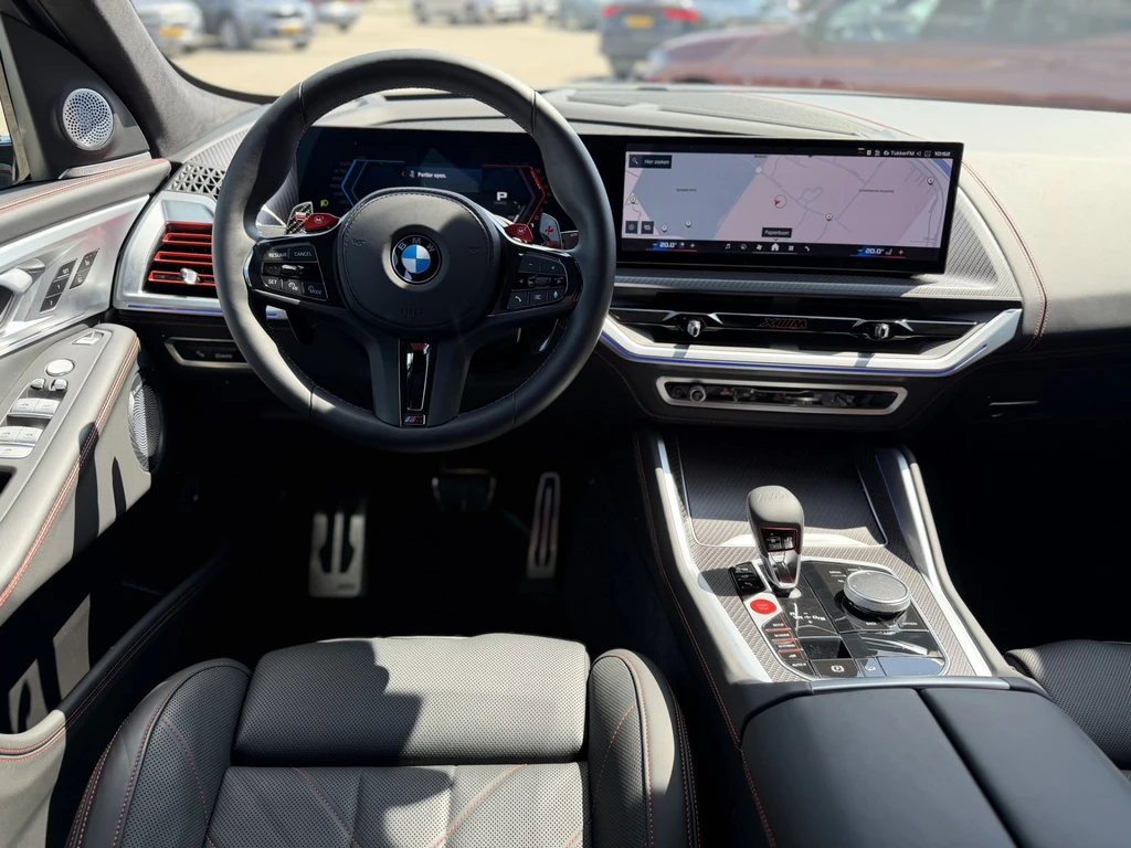 BMW XM – foto 11