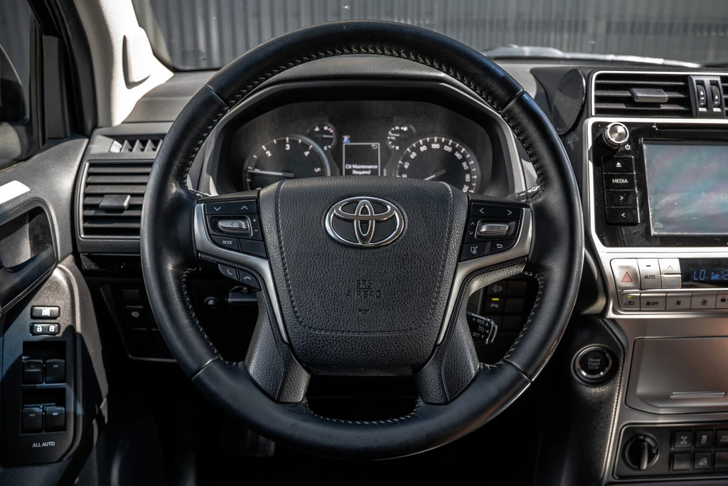 Toyota Land Cruiser – foto 15