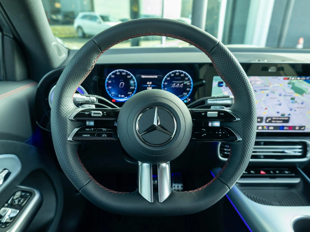 Mercedes-Benz GLB – foto 14
