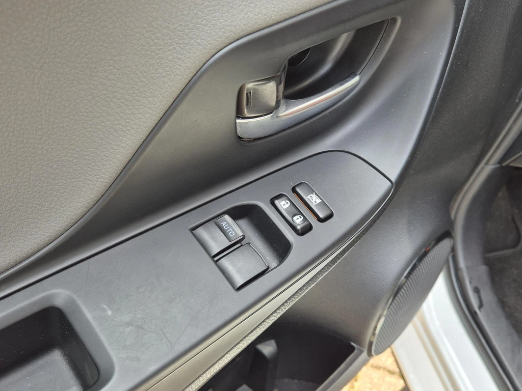 Toyota Yaris – foto 17