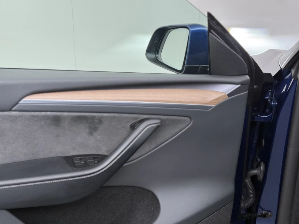 Tesla Model Y – foto 34