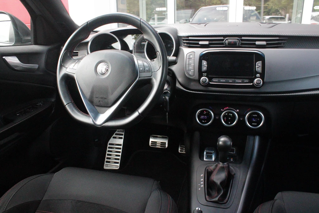 Alfa Romeo Giulietta – foto 30