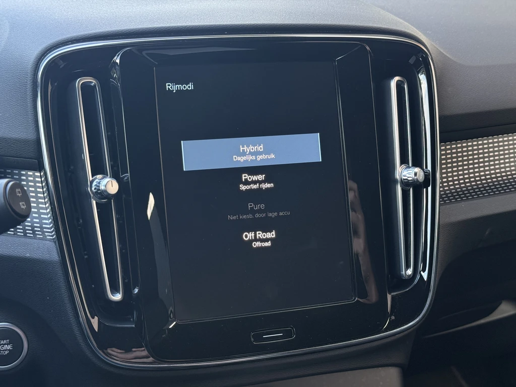 Volvo XC40 – foto 28