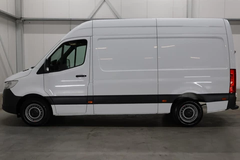 Mercedes Sprinter bestel 317 1.9 CDI L2H2 RWD