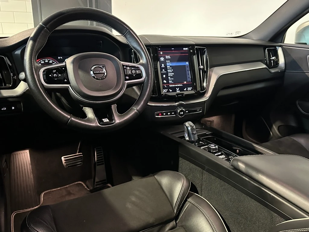 Volvo XC60 – foto 18