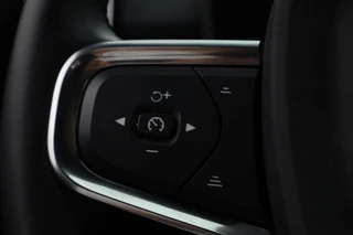 Volvo XC40 – thumbnail 11