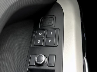 Land Rover Defender – thumbnail 42