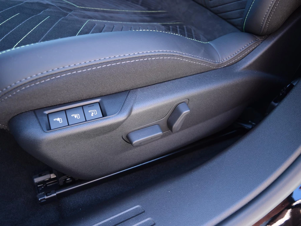 Peugeot e-2008 – foto 20