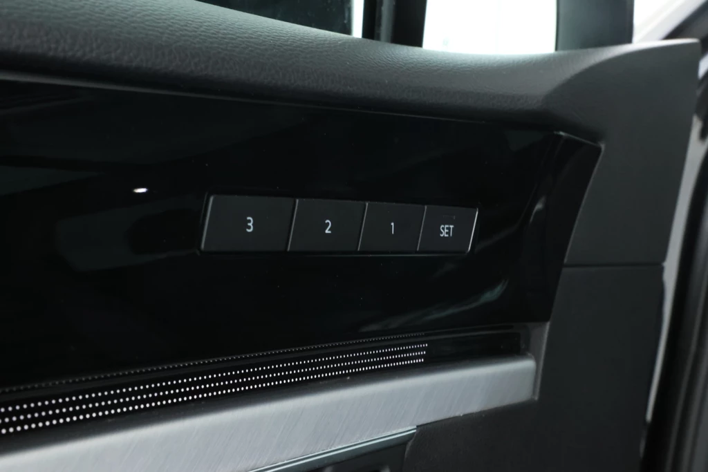 Volkswagen Touareg – foto 21