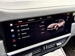 Porsche Cayenne – thumbnail 32