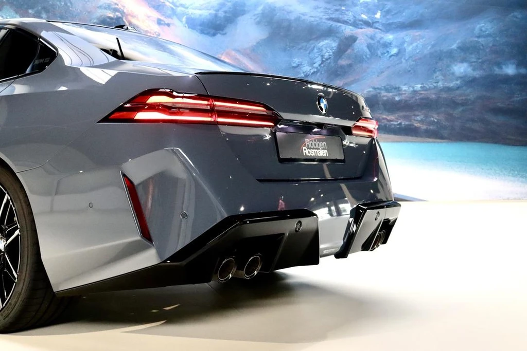 BMW M5 – foto 7