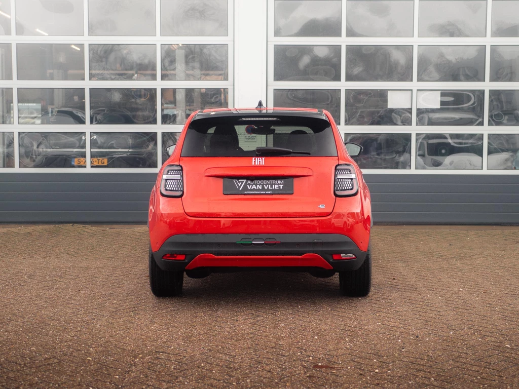 Fiat 600e – foto 6