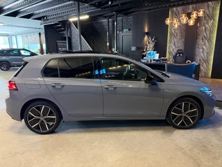 Volkswagen Golf – thumbnail 7