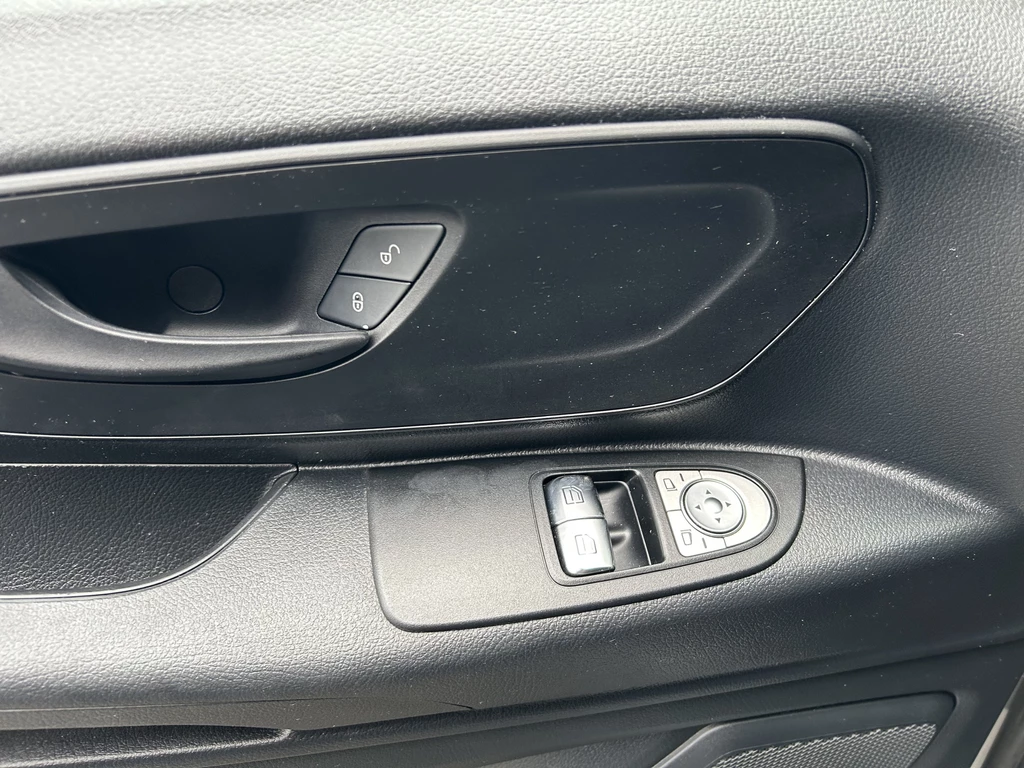 Mercedes-Benz Vito – foto 9
