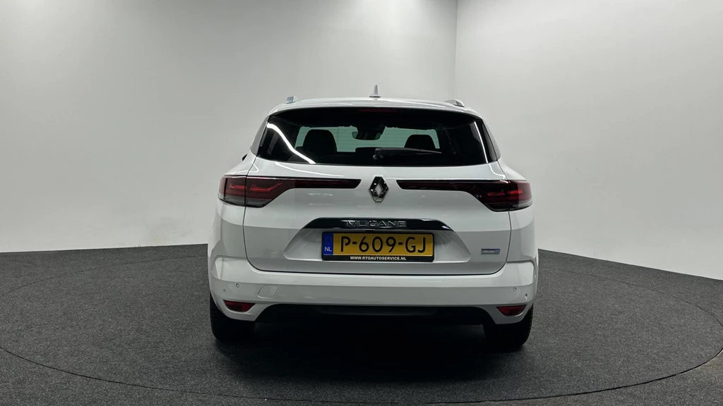 Renault Megane E-Tech – foto 4