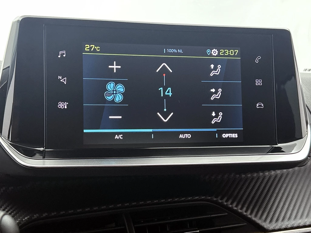 Peugeot e-2008 – foto 21