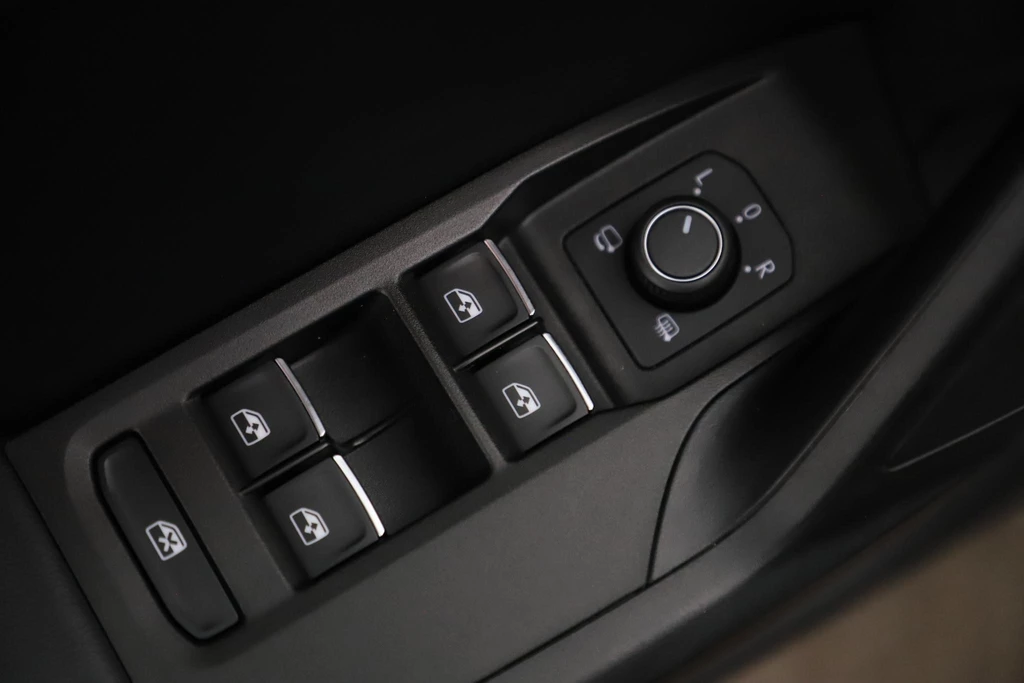 SEAT Leon – foto 14