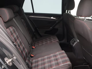 Volkswagen Golf – thumbnail 19