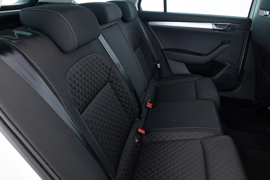 Škoda Superb – foto 18