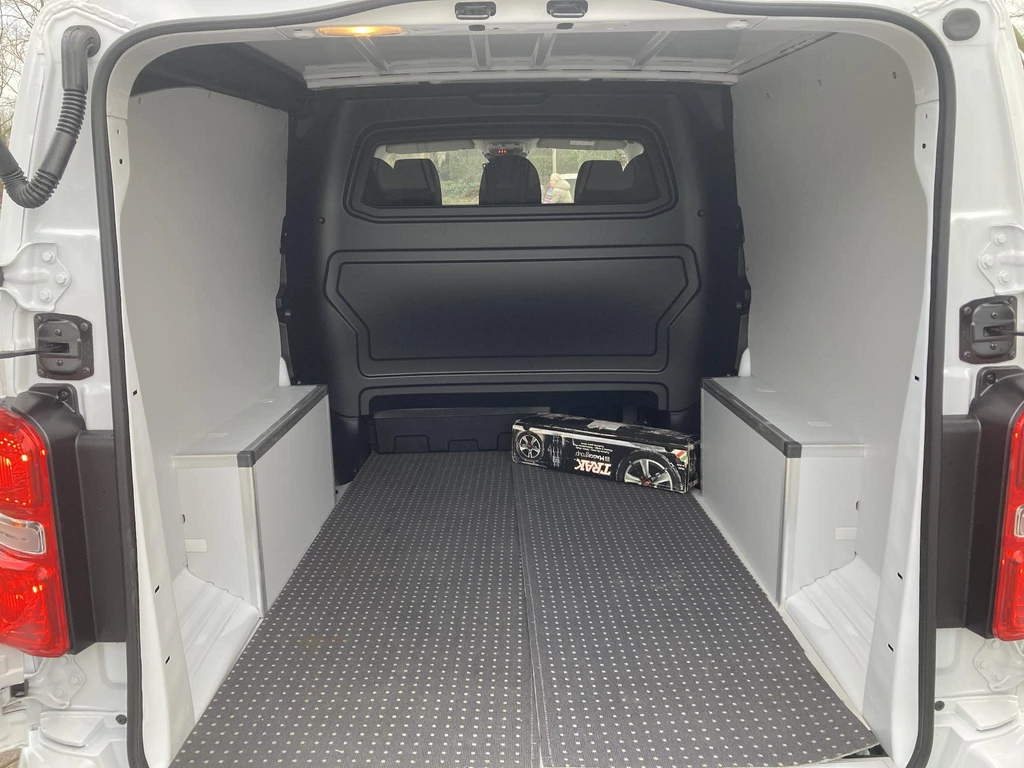 Opel Vivaro – foto 40