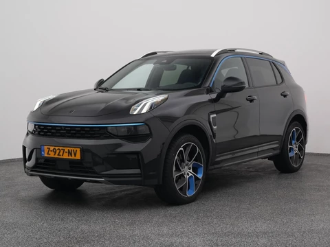 Lynk & Co 01 1.5 Plug-in Hybrid | 360° | ZWARTE HEMEL | STUURVERWARMING | NLD AUTO