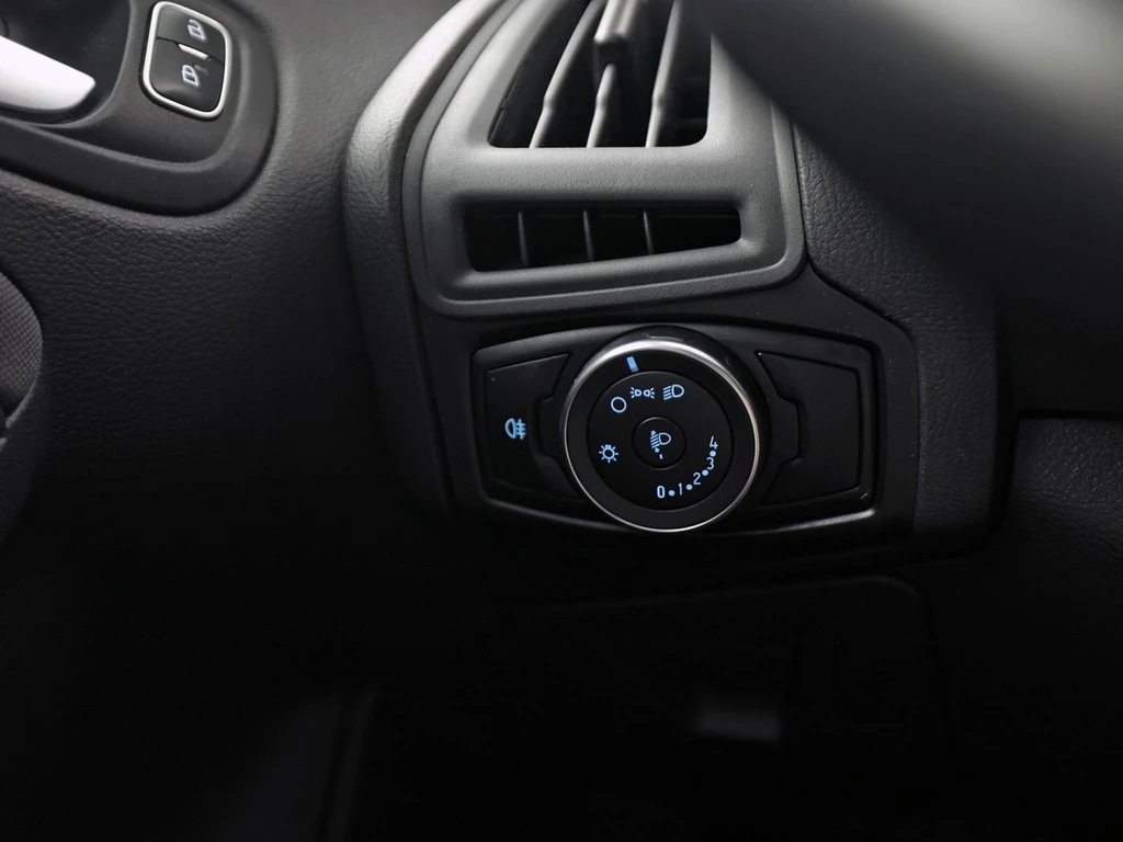 Ford Focus – foto 22