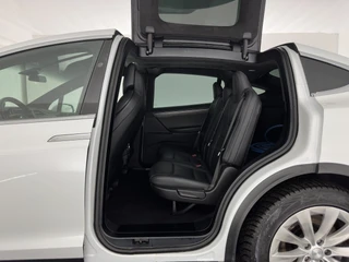 Tesla Model X – thumbnail 9