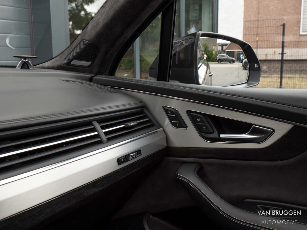 Audi Q7 – foto 28