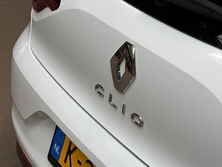 Renault Clio – thumbnail 25