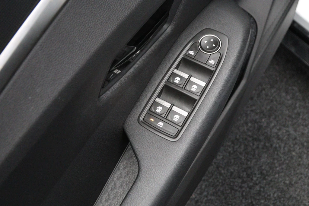 Renault Megane E-Tech – foto 15