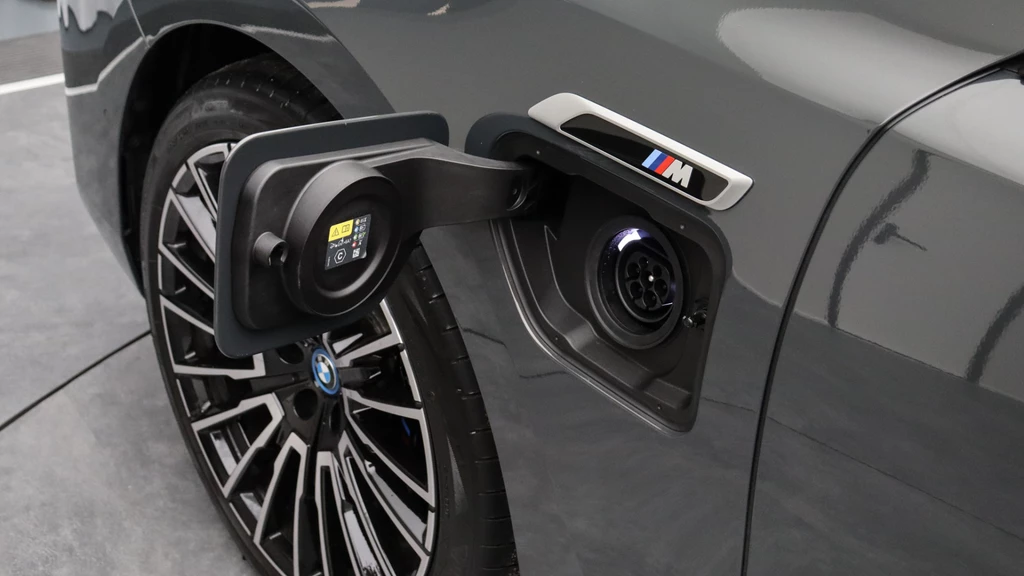 BMW 7 Serie – foto 15