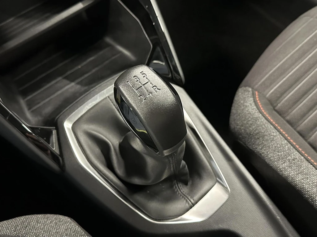 Peugeot 208 – foto 36