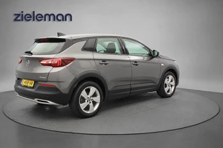 Opel Grandland X – thumbnail 5